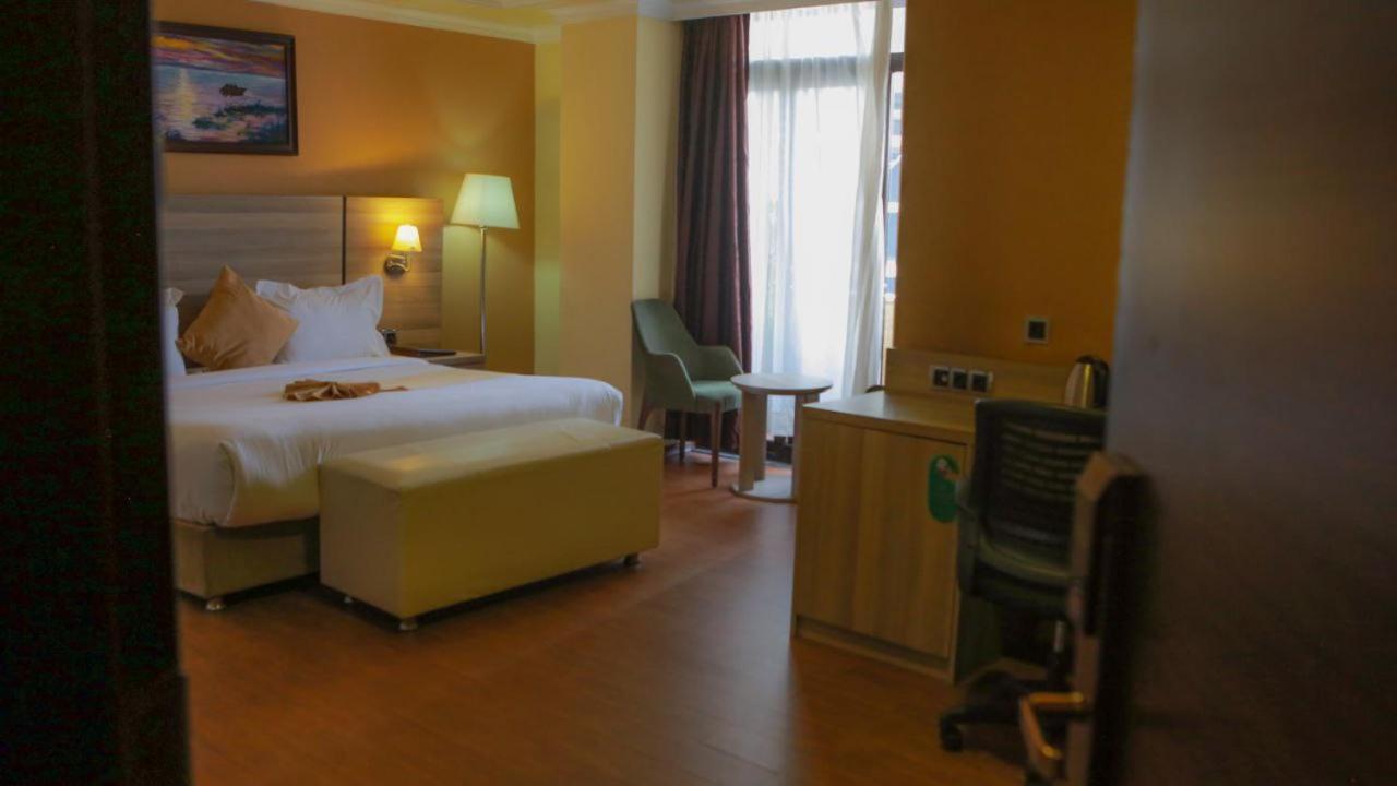 Holiday Hotel Addis Ababa Bagian luar foto